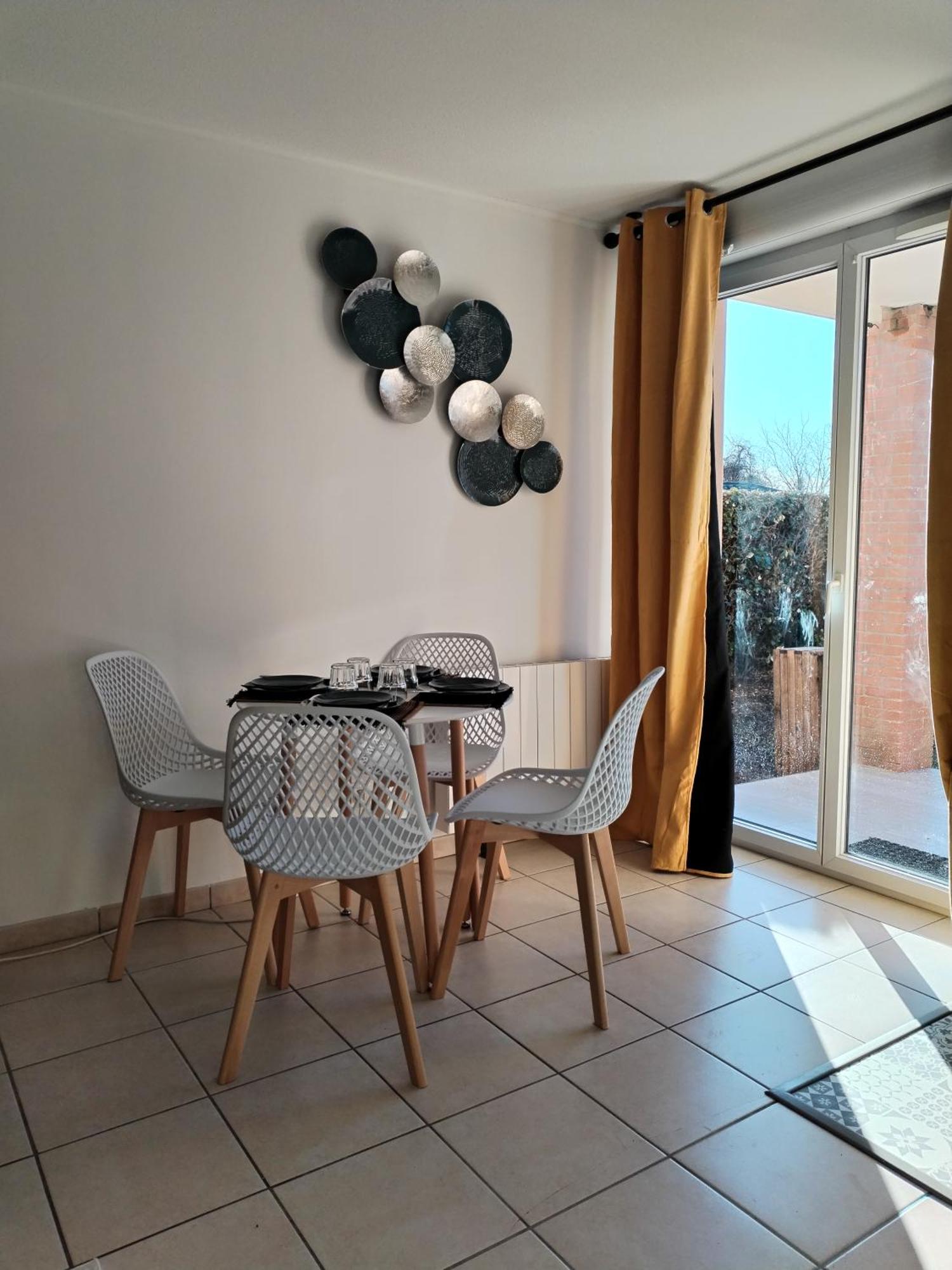 Gagnac-sur-Garonne T2 Spacieux Tres Bien Place מראה חיצוני תמונה